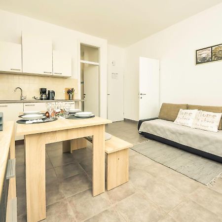 Apartment Snjezana-3 By Interhome Карлобаг Экстерьер фото